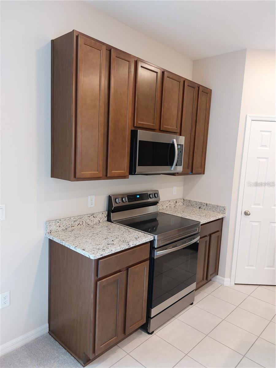 Image 8 of 11 For 3345 Curlew Avenue