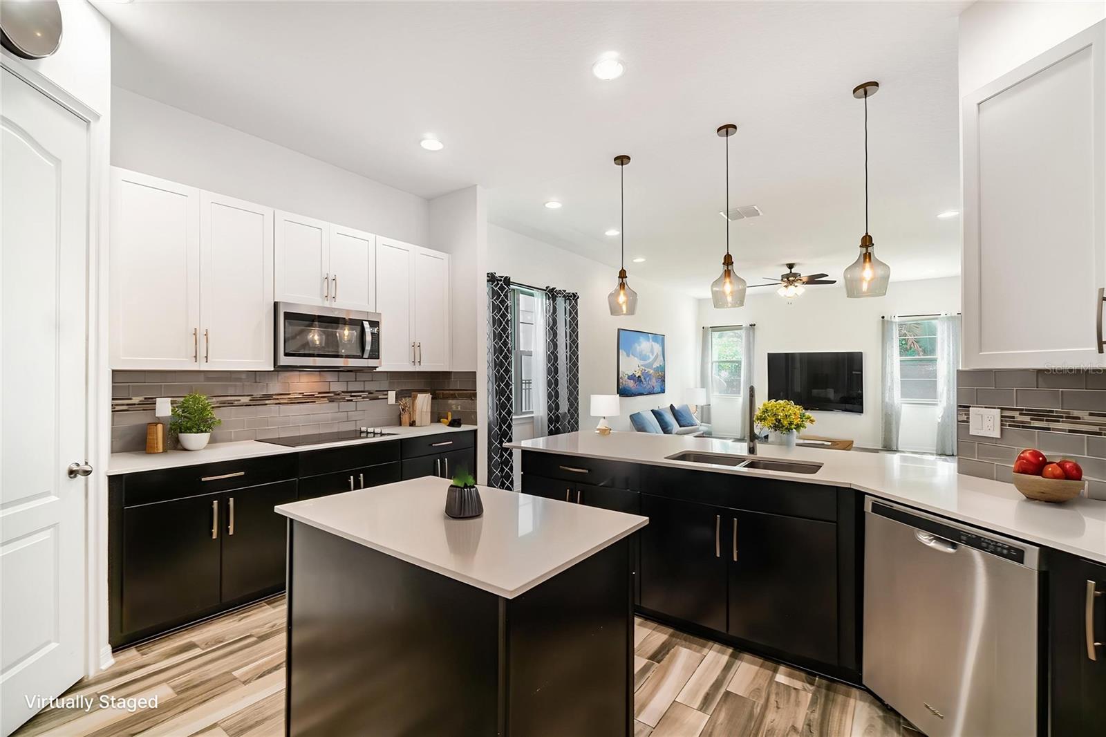 Image 10 of 37 For 10466 Siddington Drive