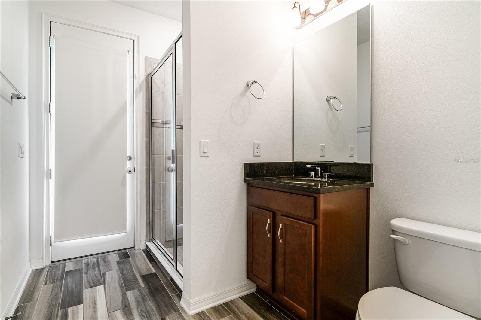 Image 19 of 37 For 10466 Siddington Drive