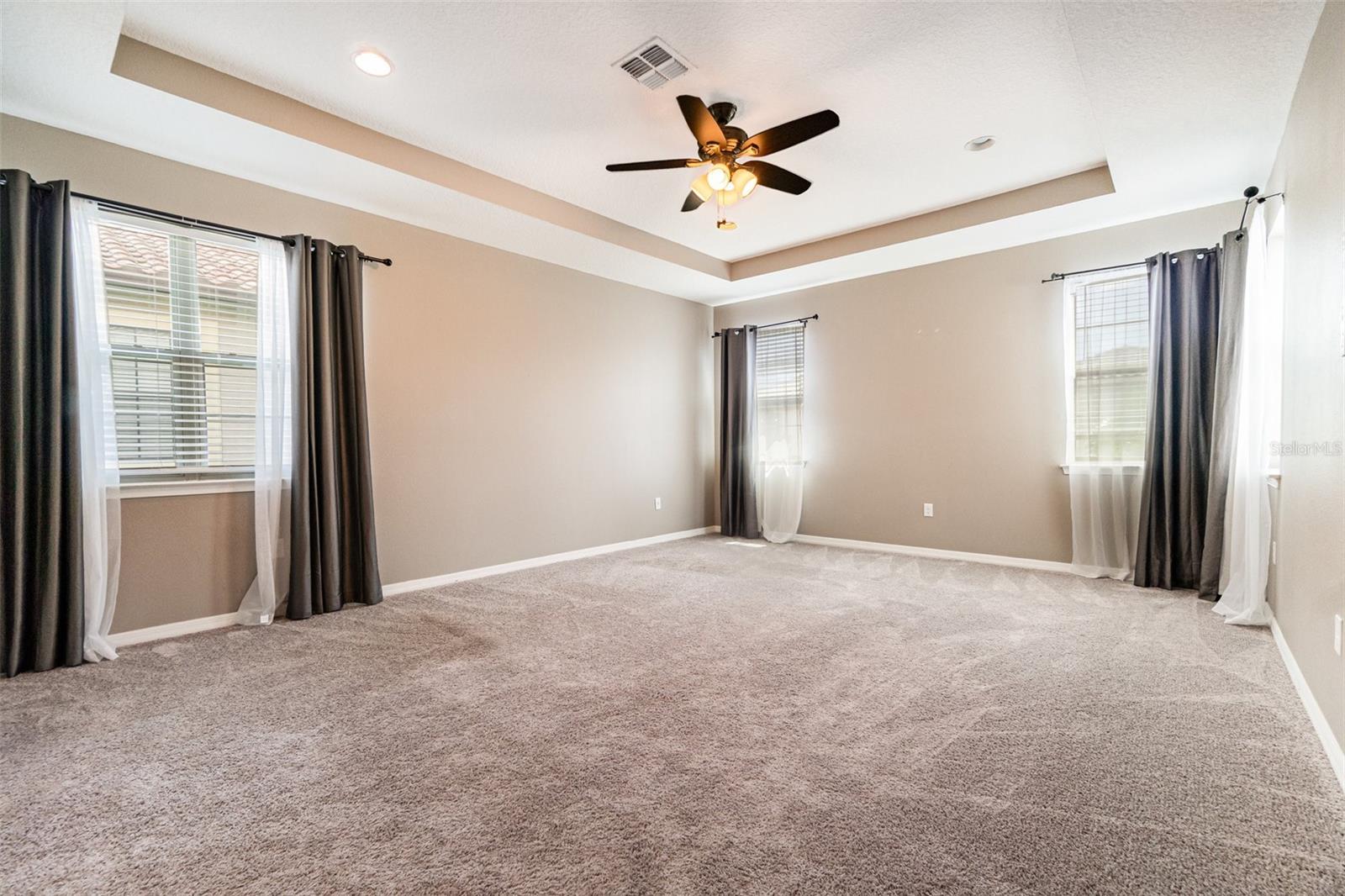 Image 21 of 37 For 10466 Siddington Drive