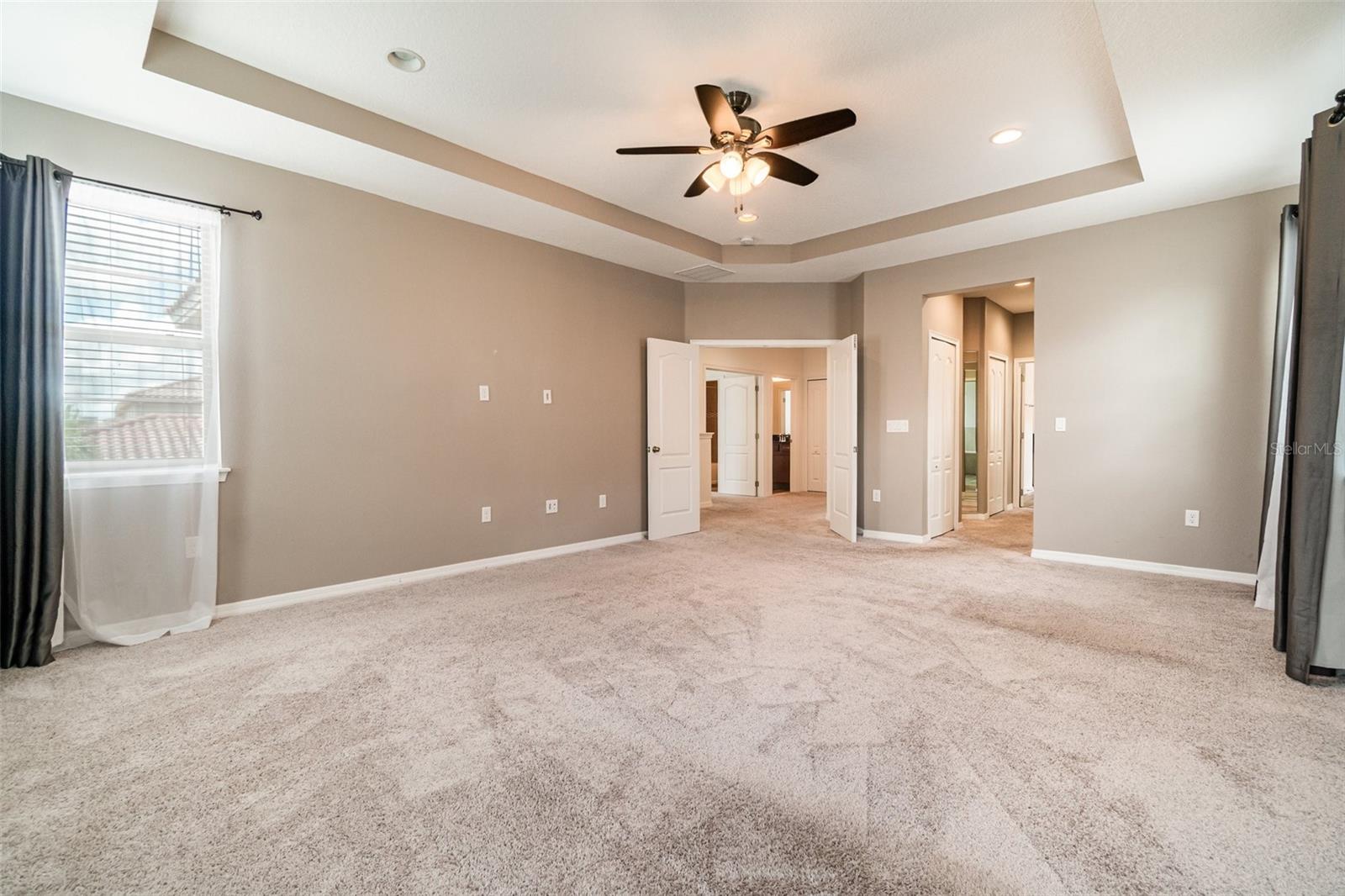 Image 24 of 37 For 10466 Siddington Drive