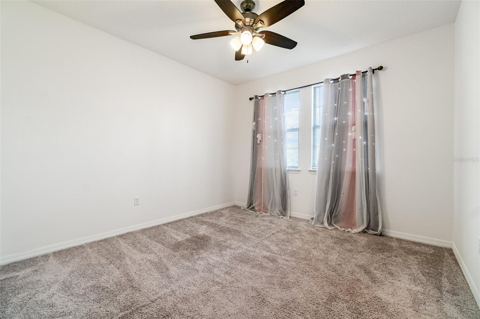 Image 28 of 37 For 10466 Siddington Drive
