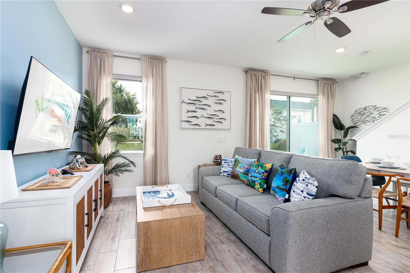 Image 5 of 17 For 2960 On The Rocks Point