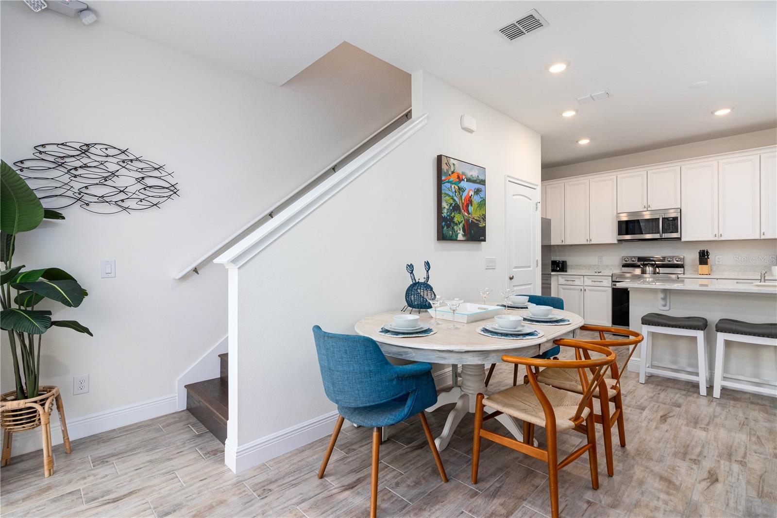 Image 6 of 17 For 2960 On The Rocks Point