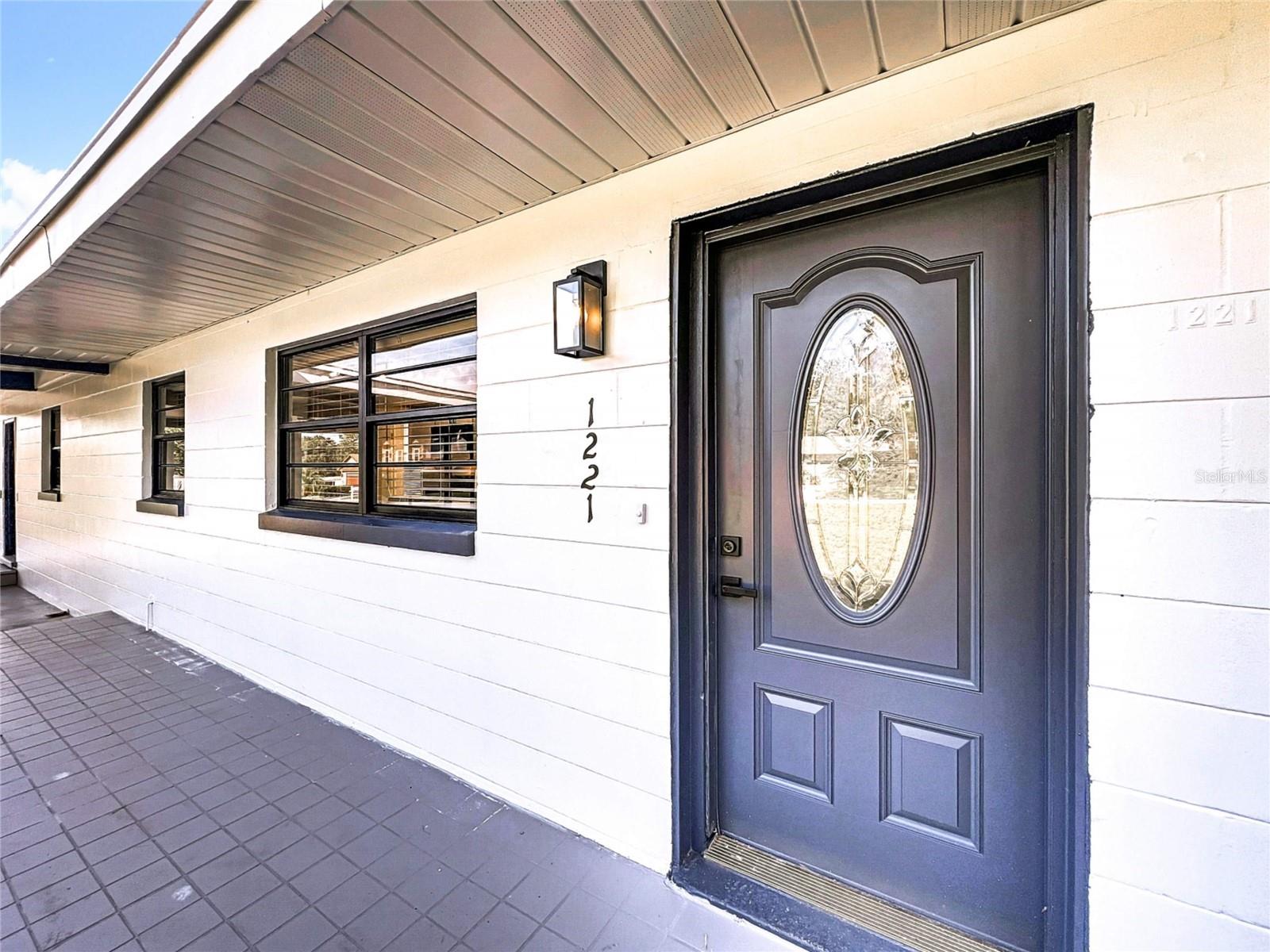 Image 3 of 56 For 1221 Oak Haven Drive
