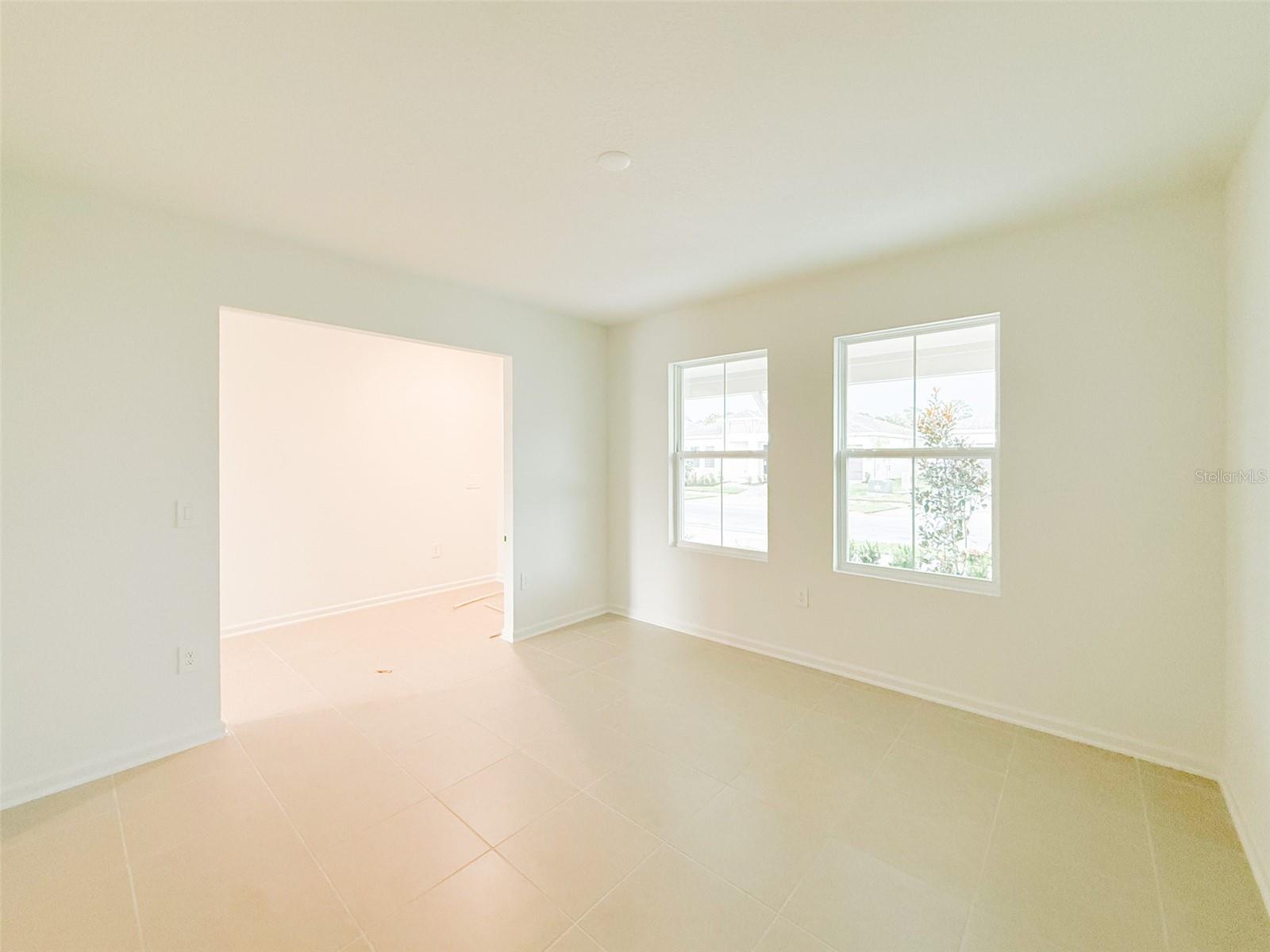 Image 7 of 38 For 4706 Golden Knight Boulevard