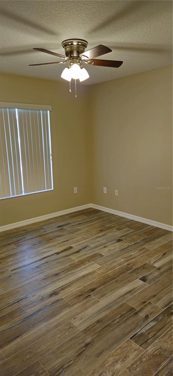 Image 12 of 15 For 1568 Grove Court