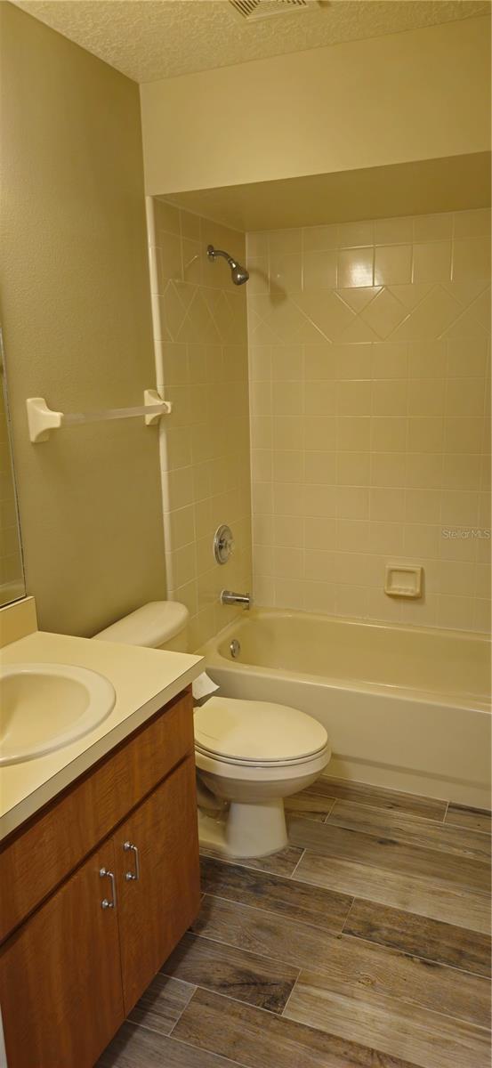 Image 13 of 15 For 1568 Grove Court