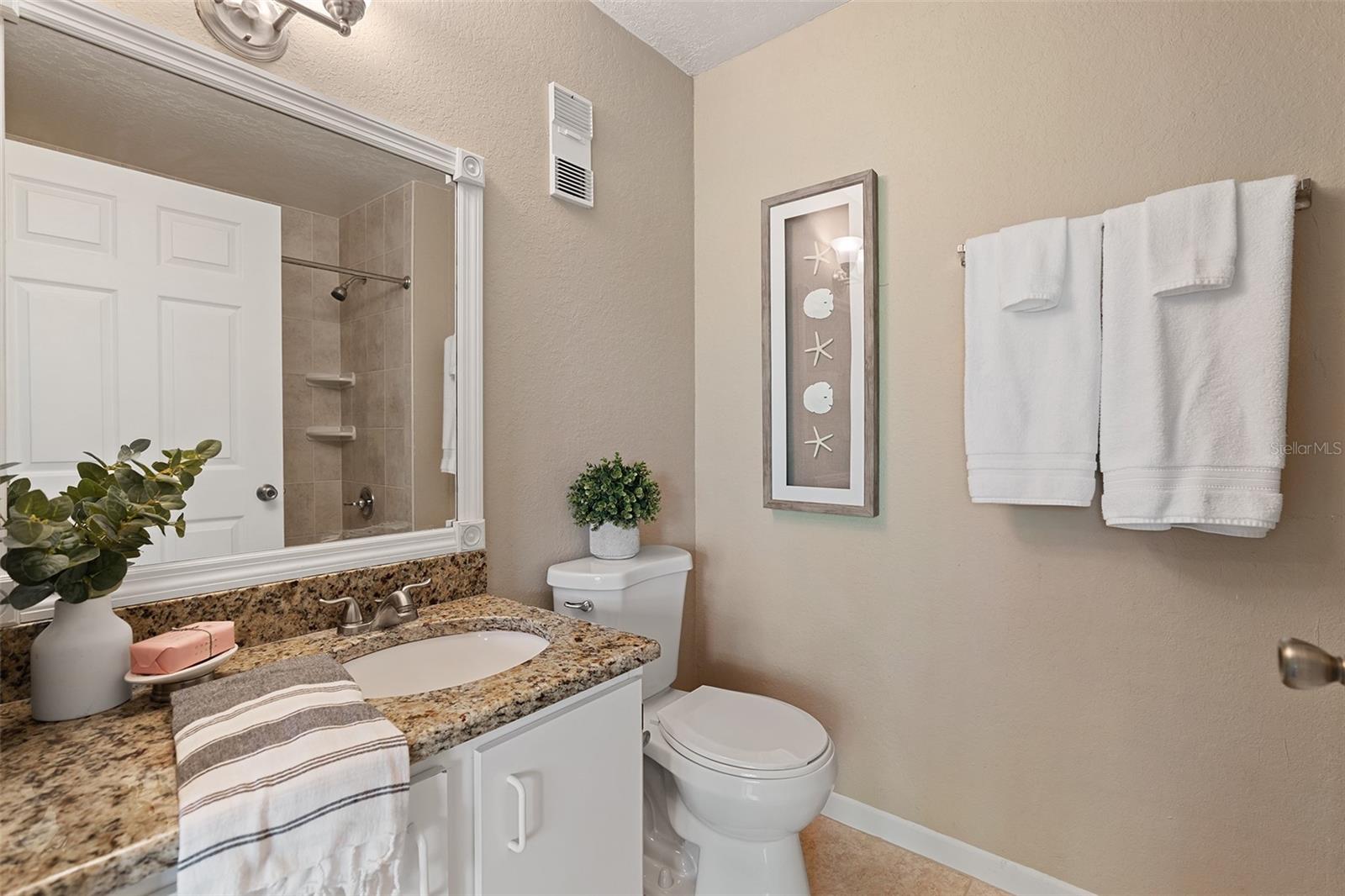 Image 16 of 32 For 13025 Mulberry Park Dr  326