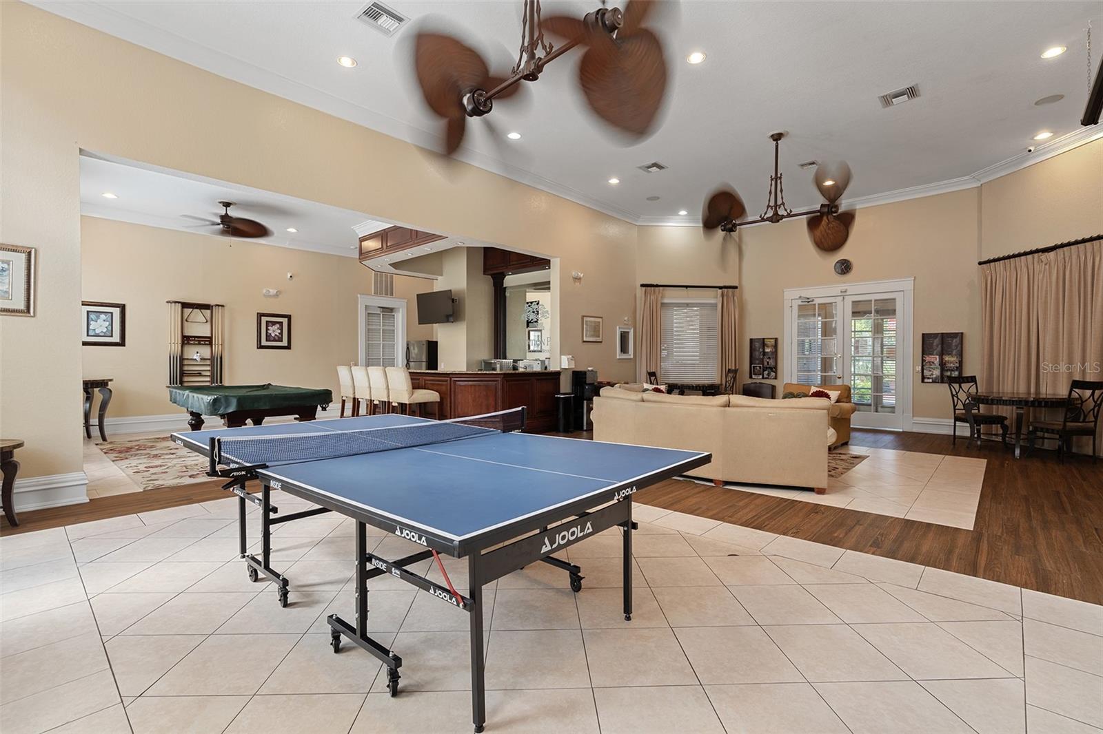 Image 27 of 32 For 13025 Mulberry Park Dr  326
