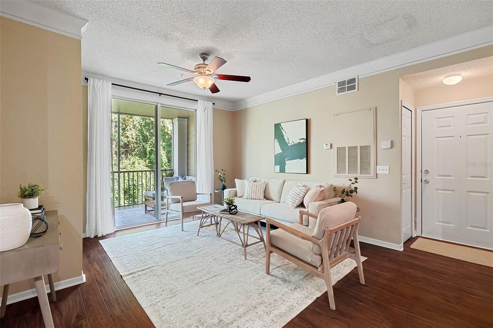 Image 3 of 32 For 13025 Mulberry Park Dr  326