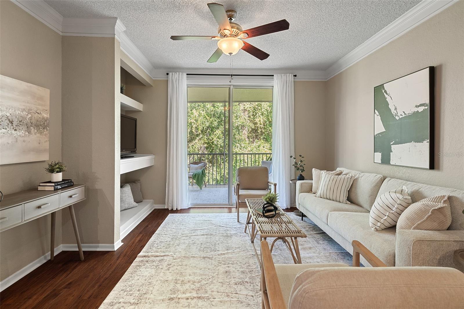 Image 5 of 32 For 13025 Mulberry Park Dr  326