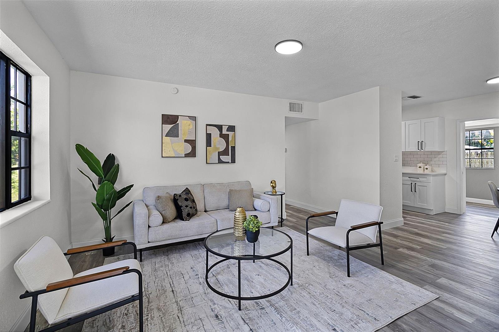 Image 4 of 26 For 309 Cornell Avenue