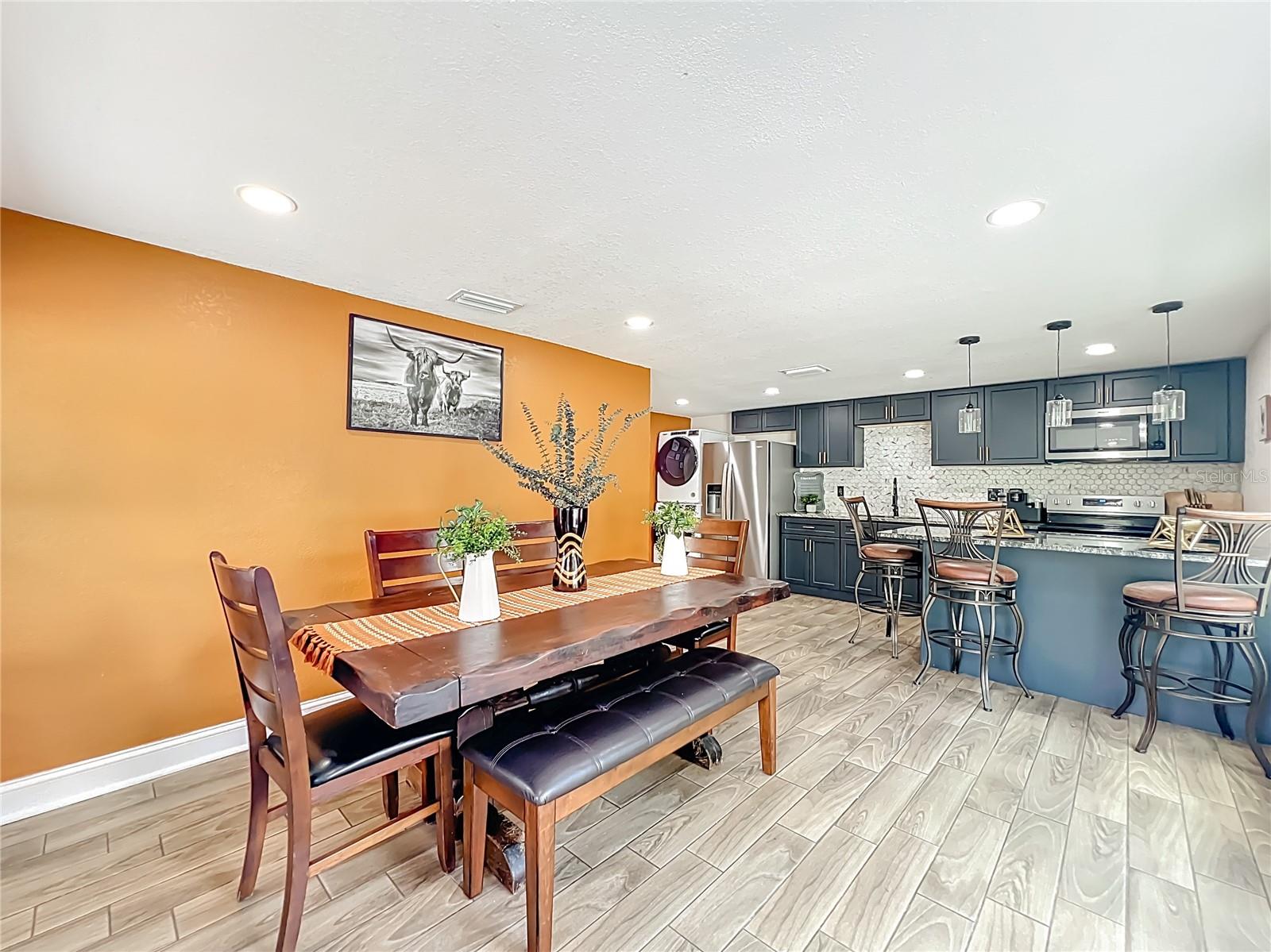 Image 15 of 39 For 638 6th Terrace