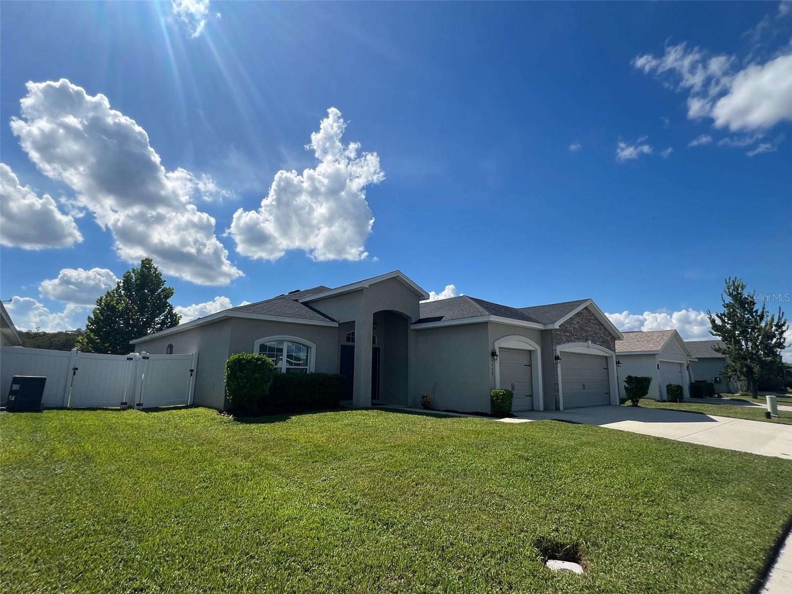 Image 2 of 30 For 4539 Calumet Drive