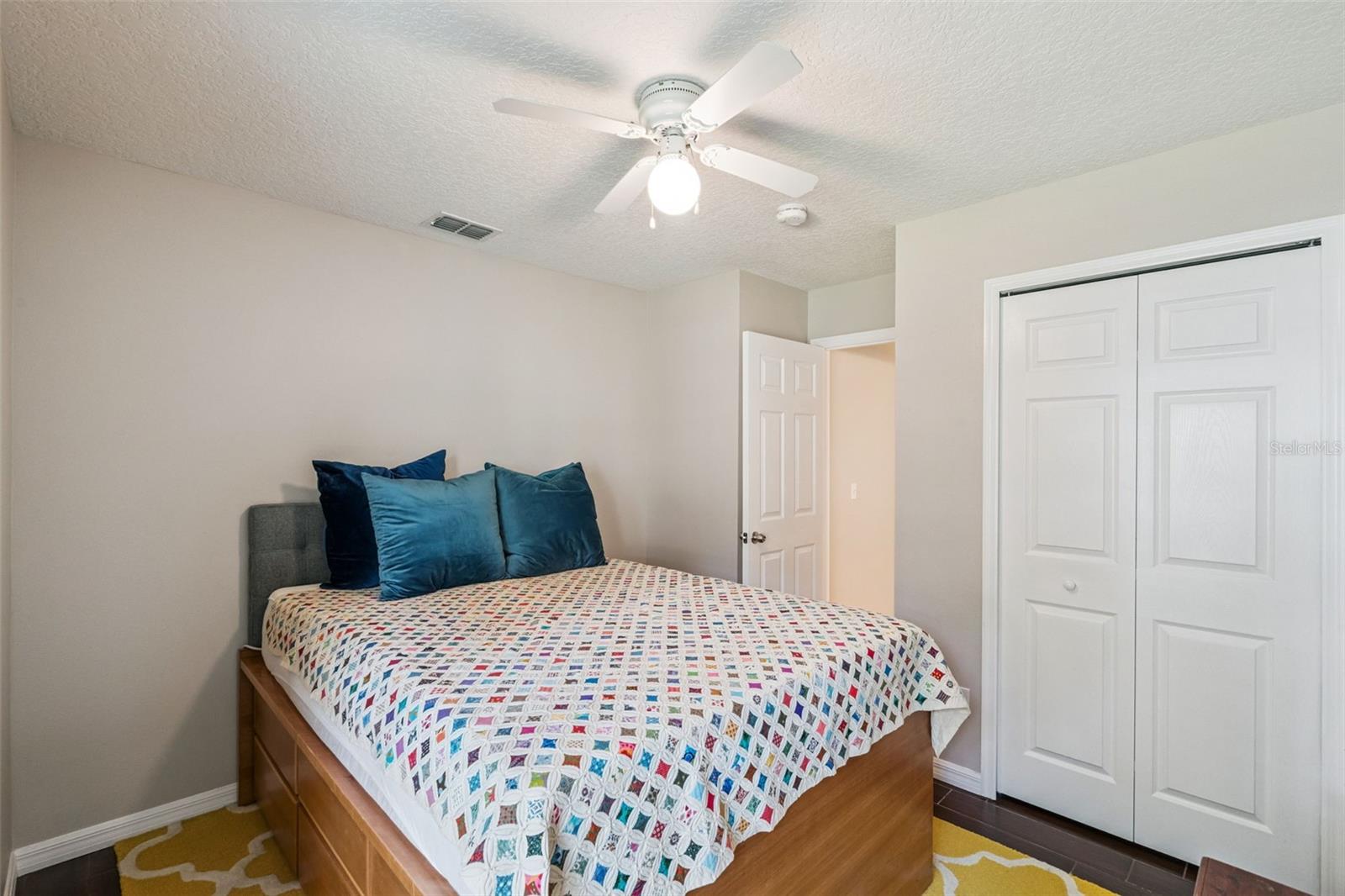 Image 13 of 22 For 2015 Stone Abbey Boulevard