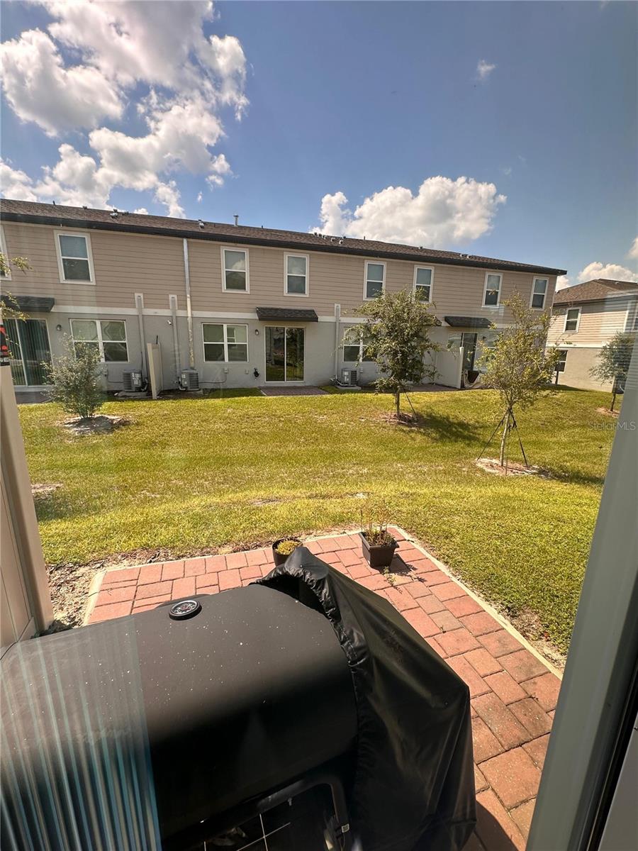 Image 13 of 13 For 2040 Milkweed Street