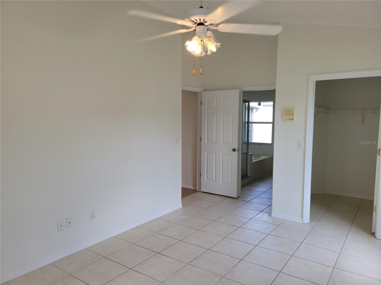 Image 13 of 21 For 10815 Dearden Circle
