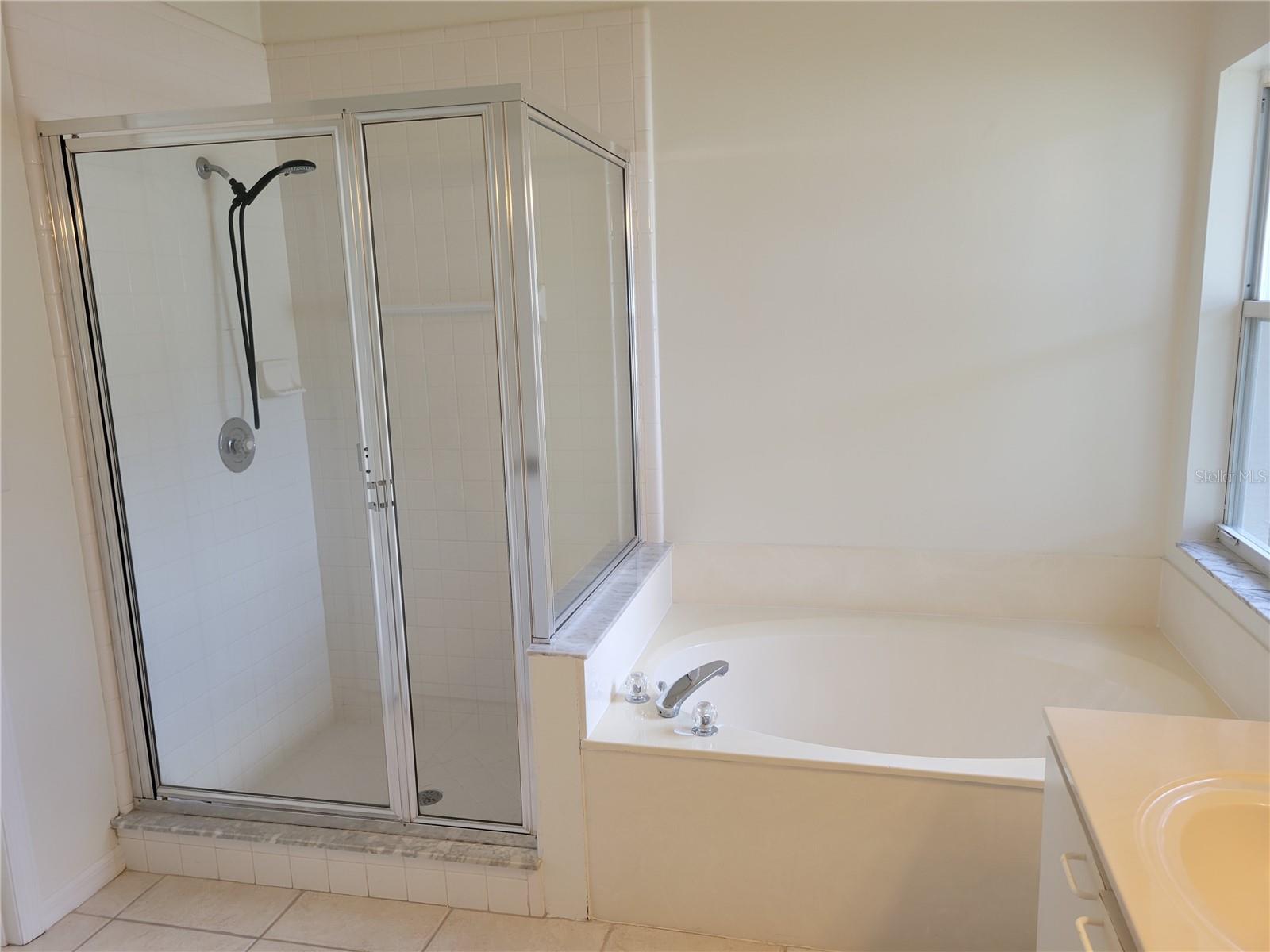 Image 16 of 21 For 10815 Dearden Circle