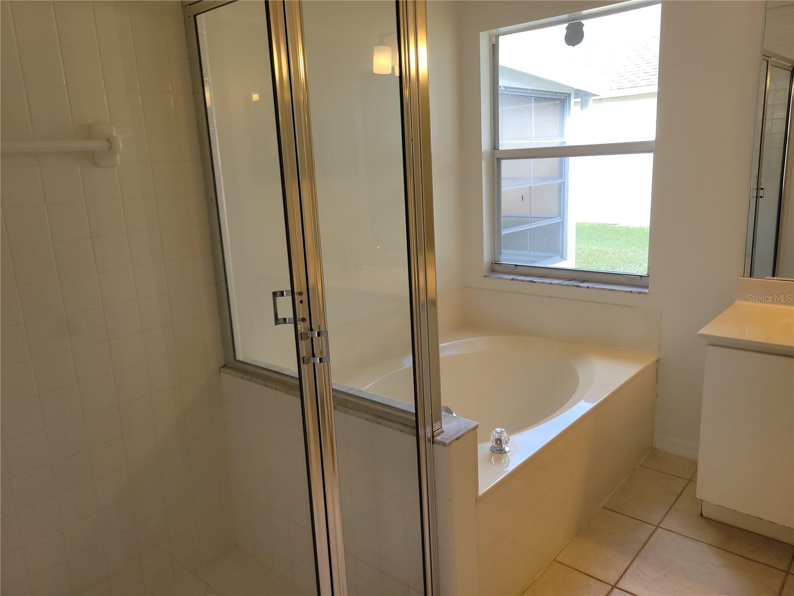 Image 17 of 21 For 10815 Dearden Circle