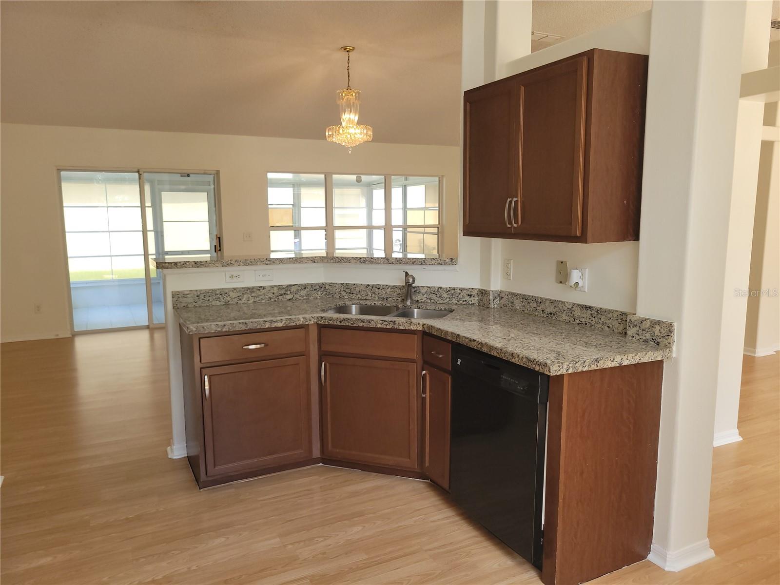 Image 8 of 21 For 10815 Dearden Circle