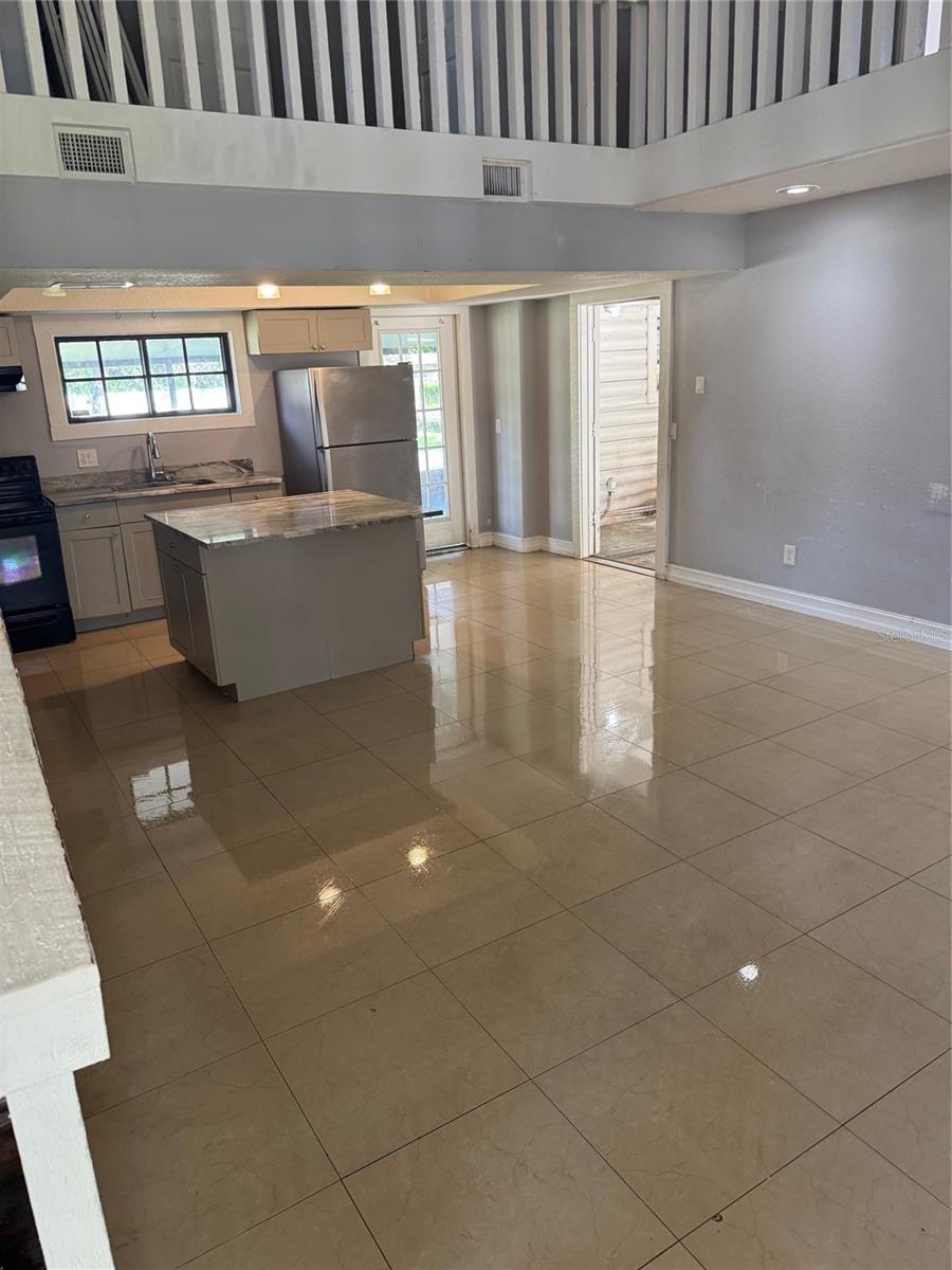 Image 3 of 14 For 4221 Greenfern Drive