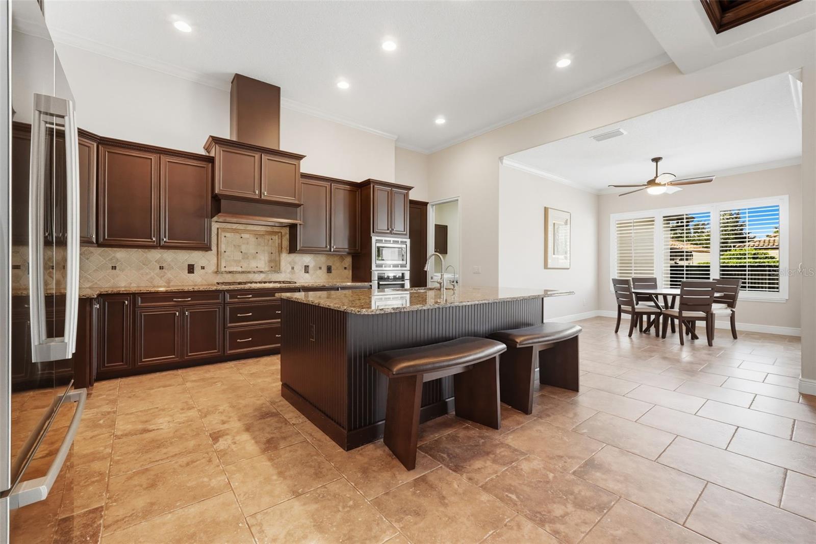 Image 21 of 76 For 11946 Waterstone Loop Drive