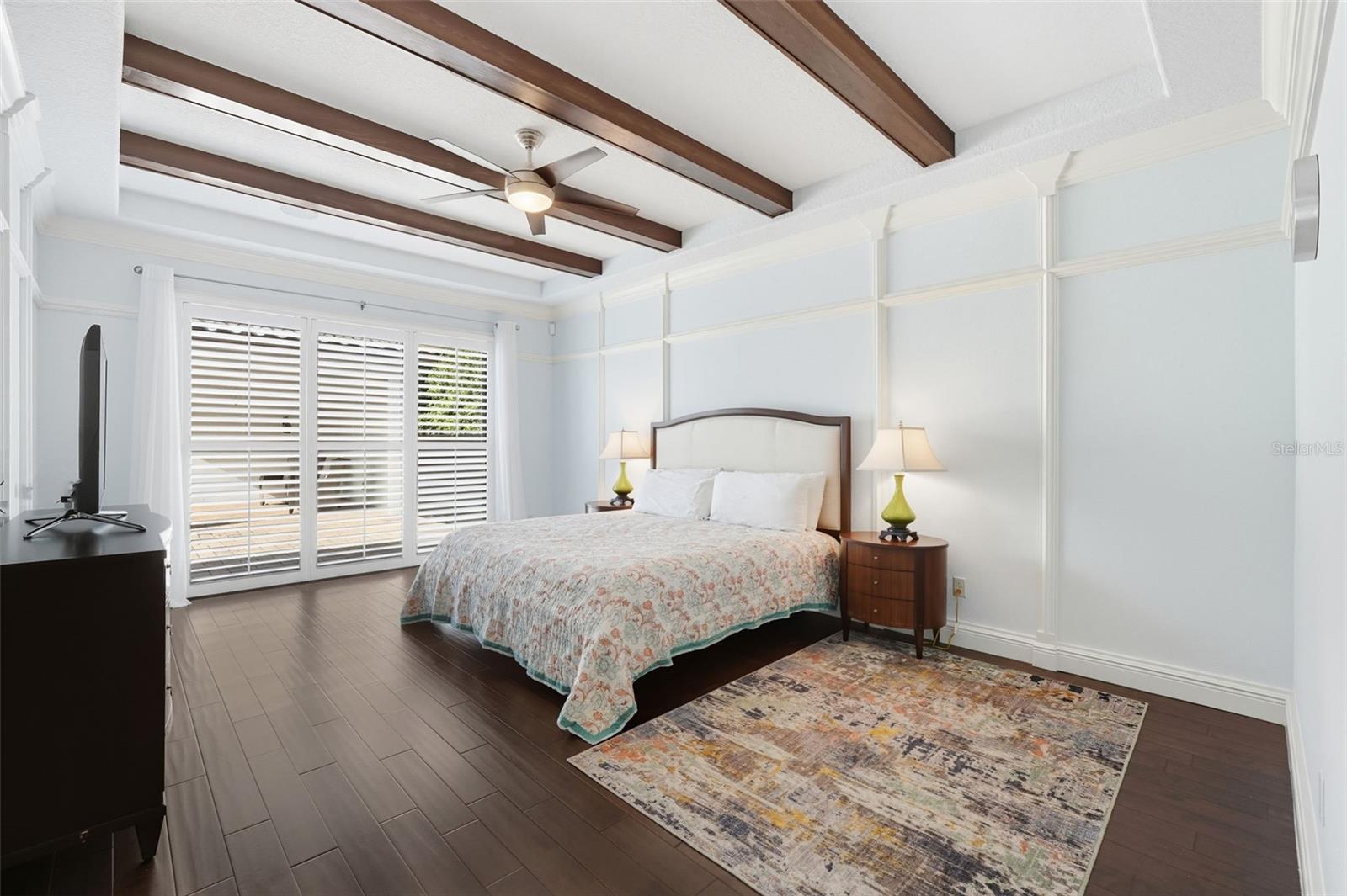 Image 32 of 76 For 11946 Waterstone Loop Drive