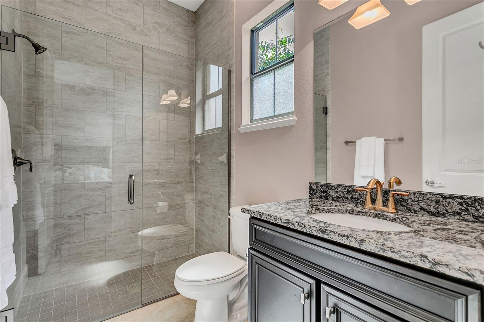 Image 39 of 76 For 11946 Waterstone Loop Drive