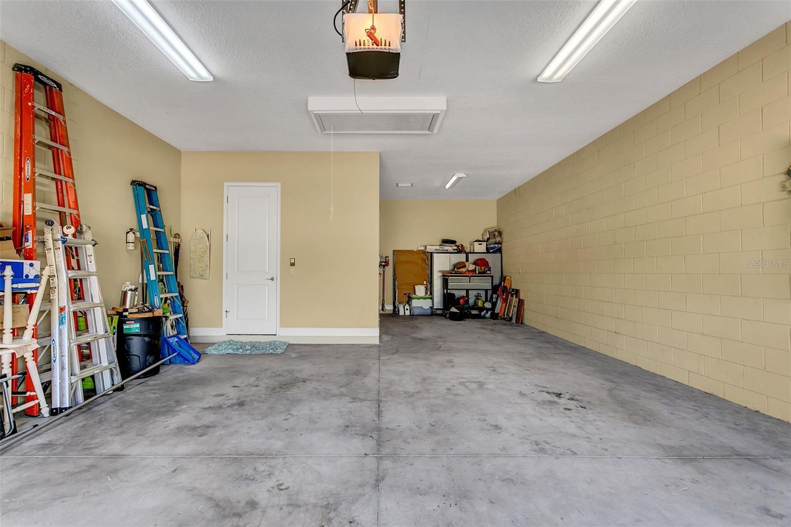 Image 52 of 76 For 11946 Waterstone Loop Drive