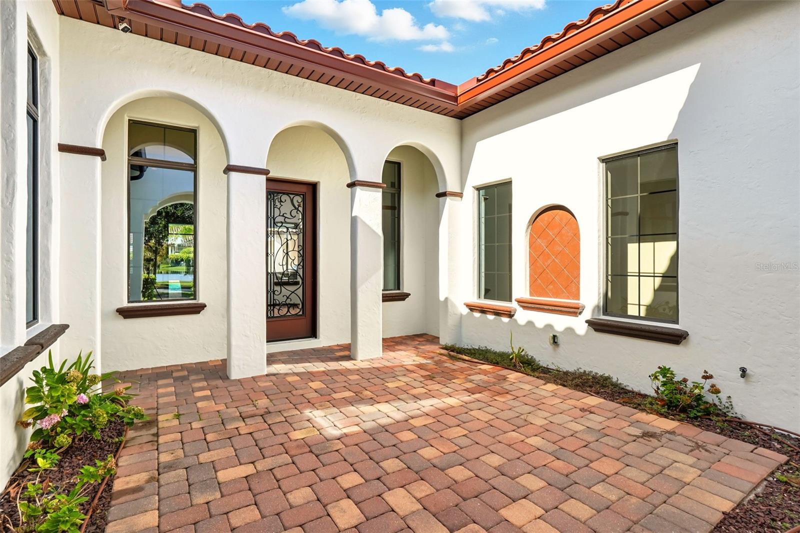 Image 7 of 76 For 11946 Waterstone Loop Drive