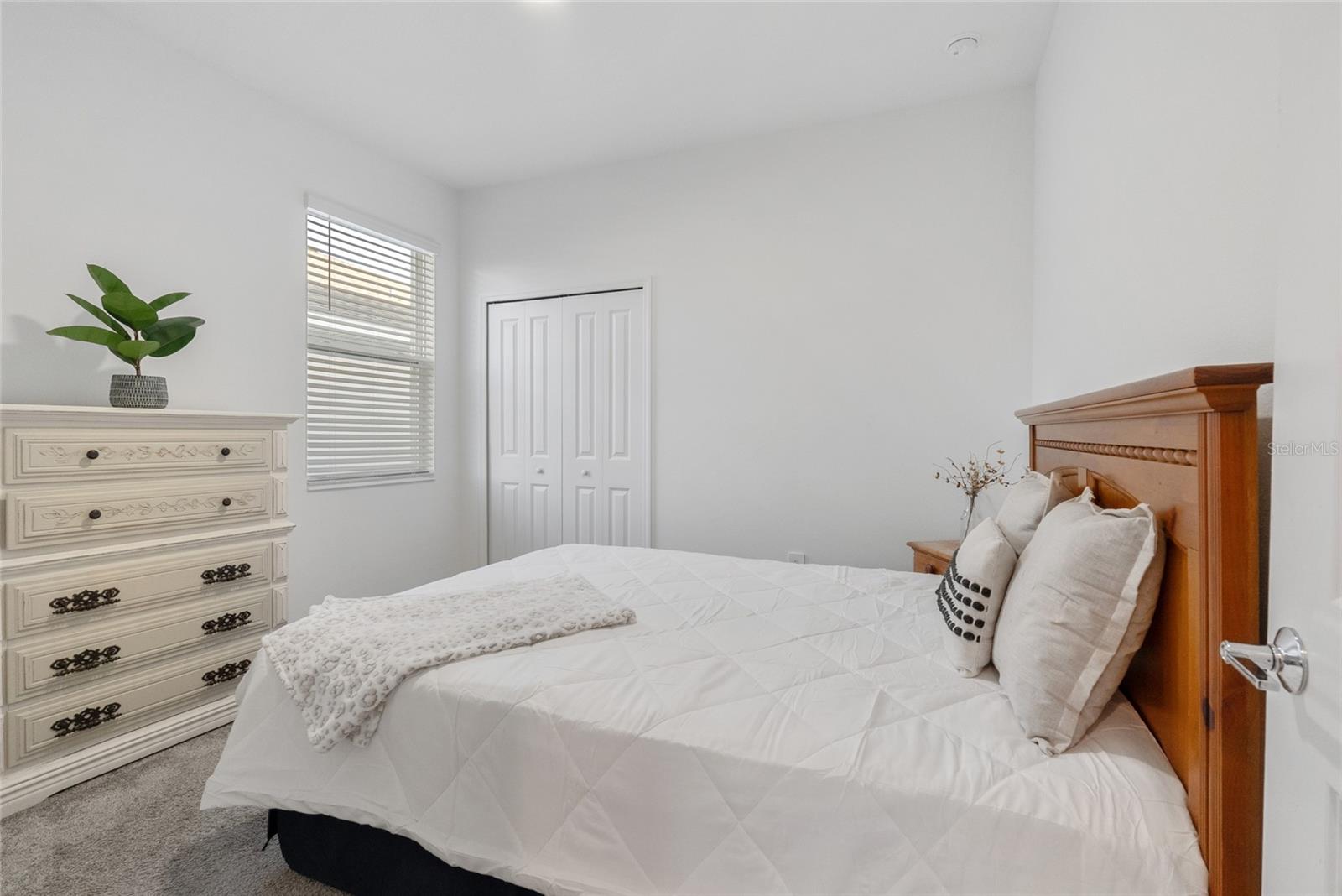 Image 14 of 30 For 763 Staffora Street