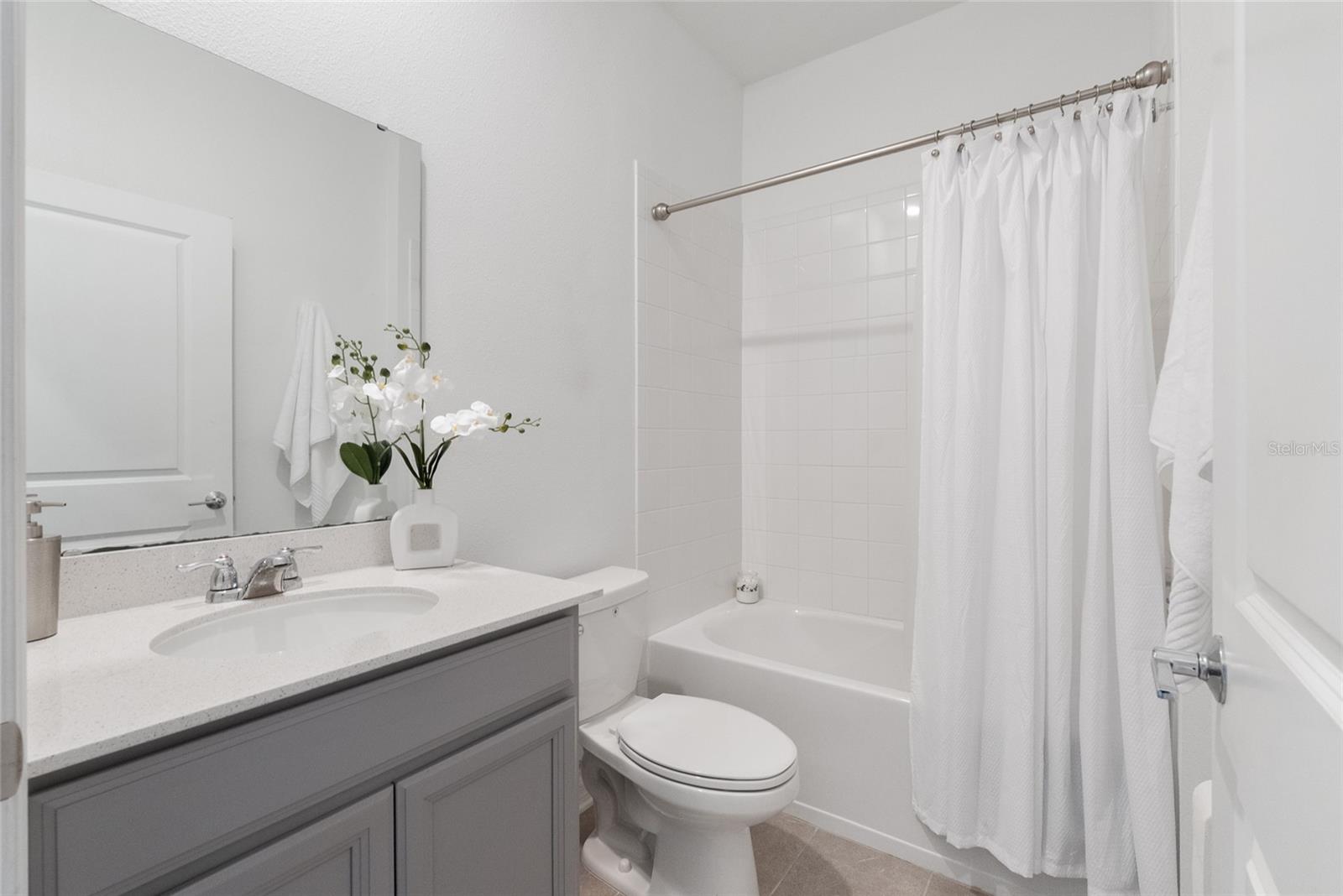 Image 16 of 30 For 763 Staffora Street