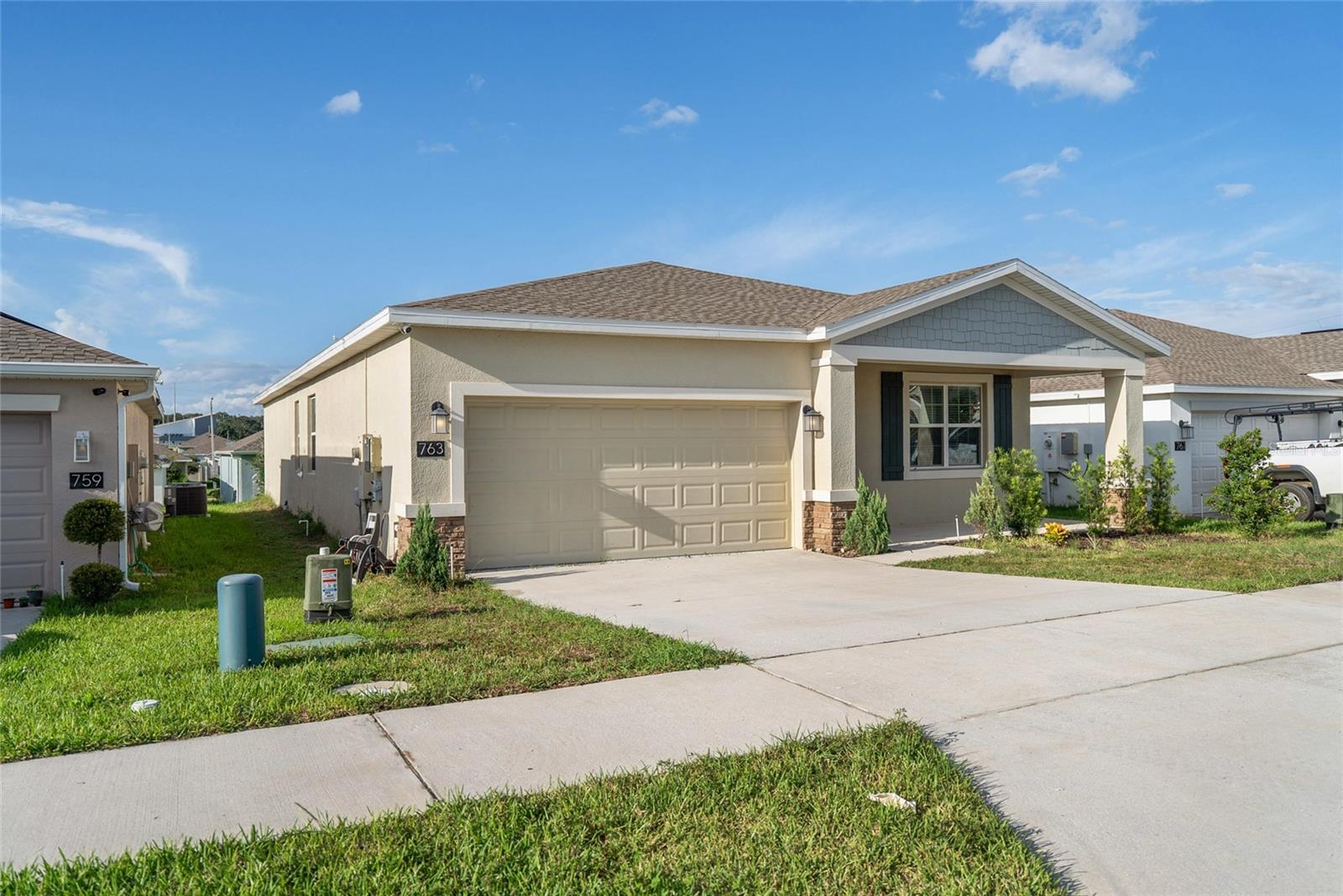 Image 2 of 30 For 763 Staffora Street