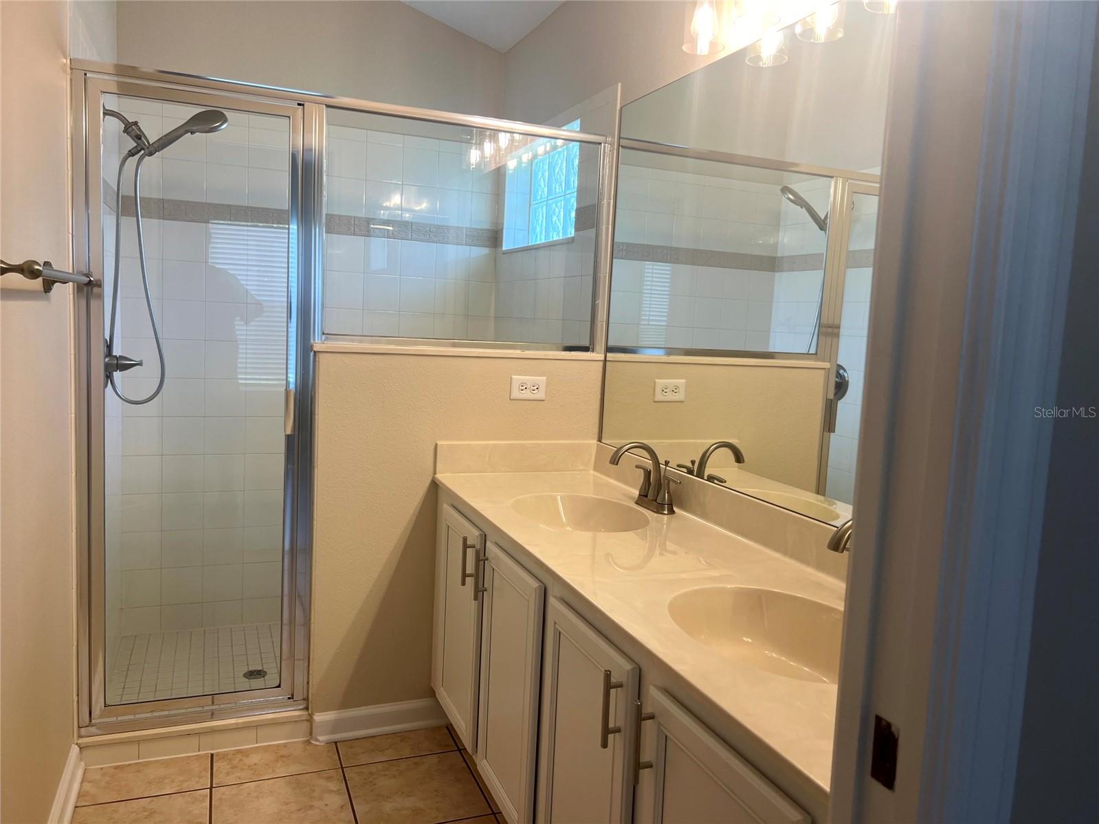Image 10 of 19 For 138 Littleton Circle