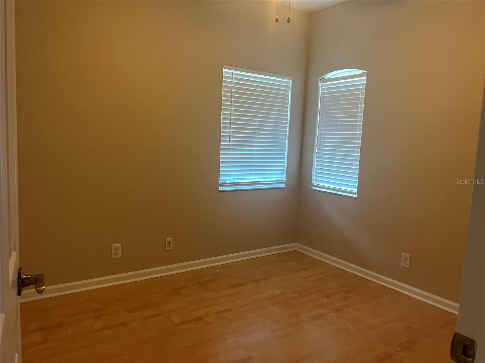 Image 11 of 19 For 138 Littleton Circle