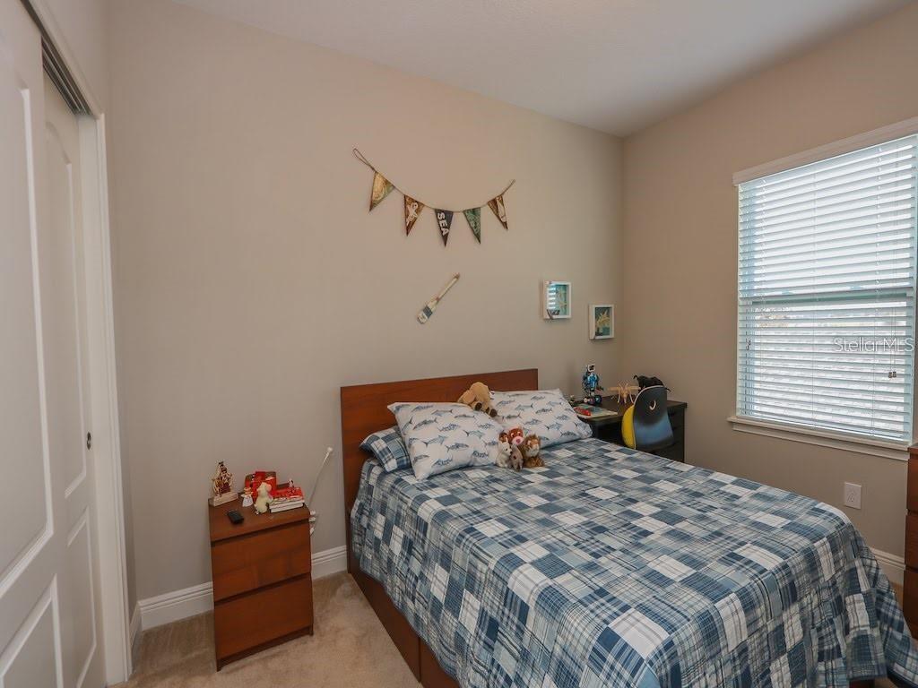 Image 11 of 19 For 15537 Honeybell Drive