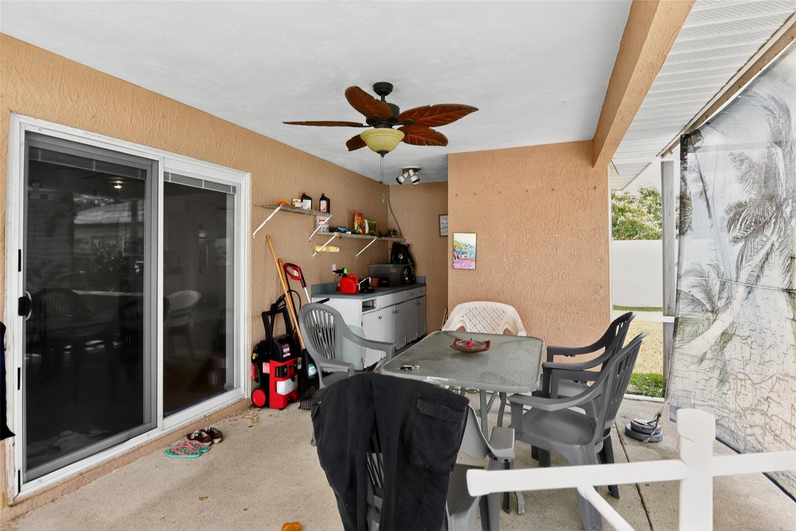Image 16 of 38 For 22 Roxboro Drive