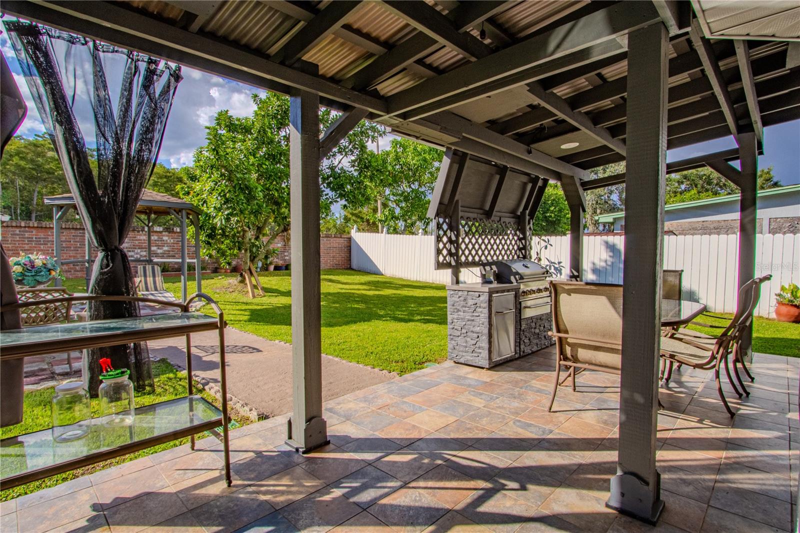 Image 16 of 29 For 1409 Wood Violet Drive