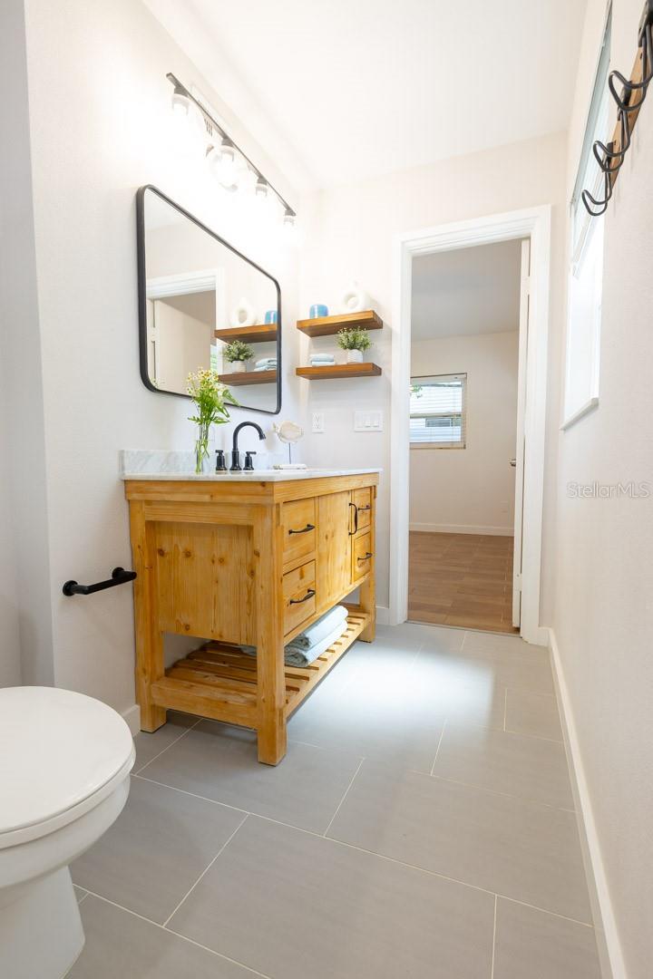 Image 20 of 35 For 2110 Mount Vernon Street