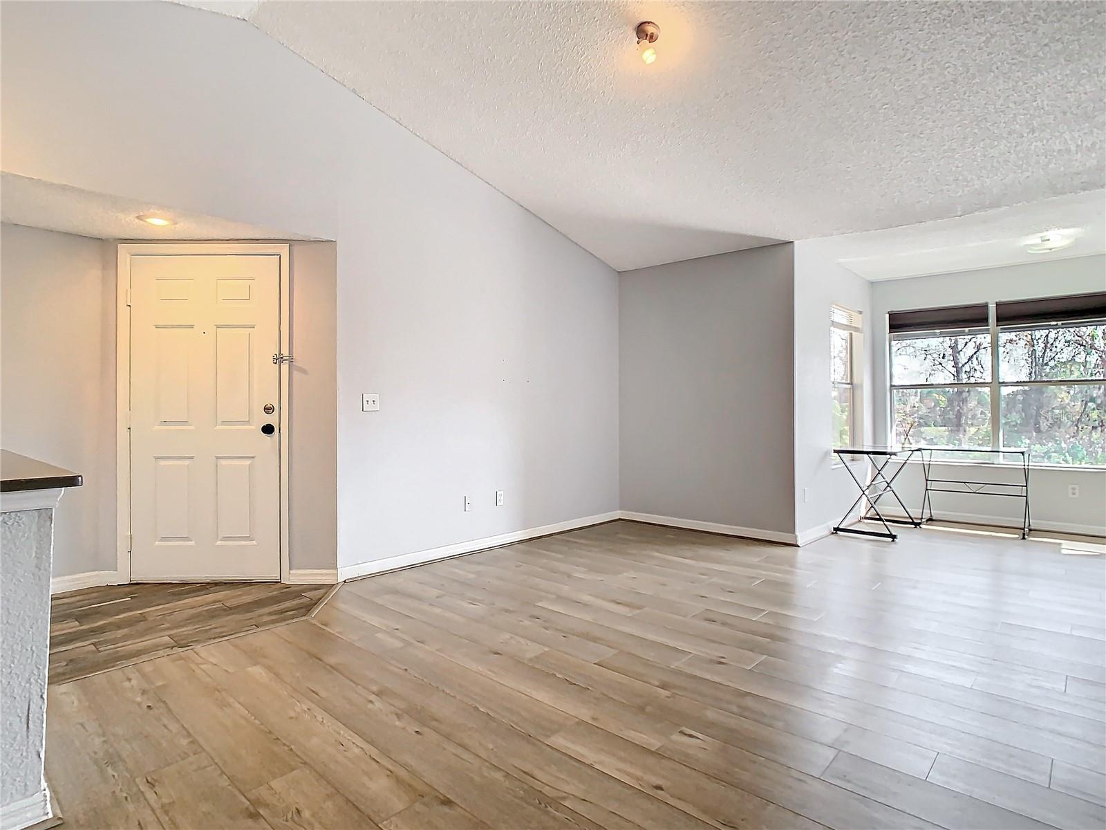 Image 11 of 46 For 5144 Conroy Road 35