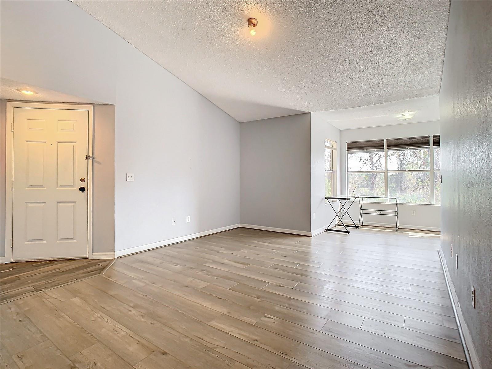 Image 12 of 46 For 5144 Conroy Road 35