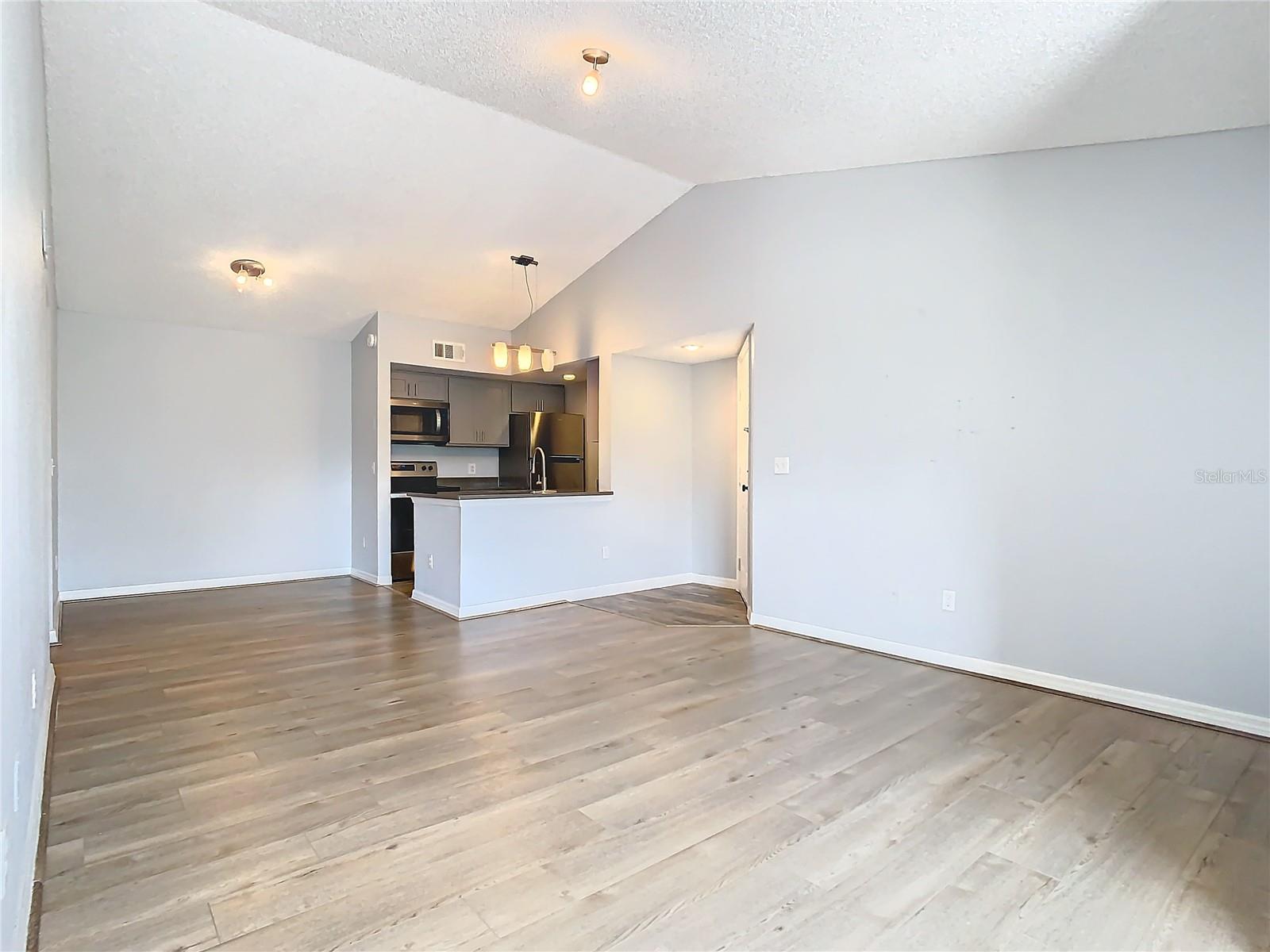 Image 13 of 46 For 5144 Conroy Road 35