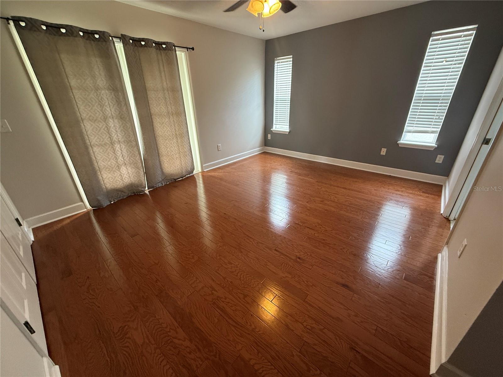 Image 12 of 15 For 2223 Mount Vernon Street