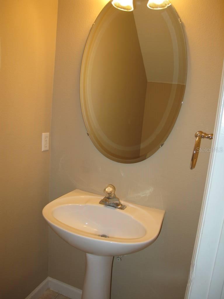 Image 8 of 18 For 6081 Twain Street 103