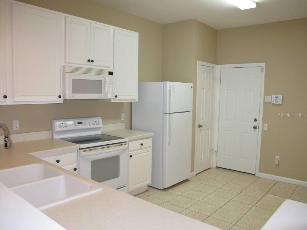 Image 9 of 18 For 6081 Twain Street 103
