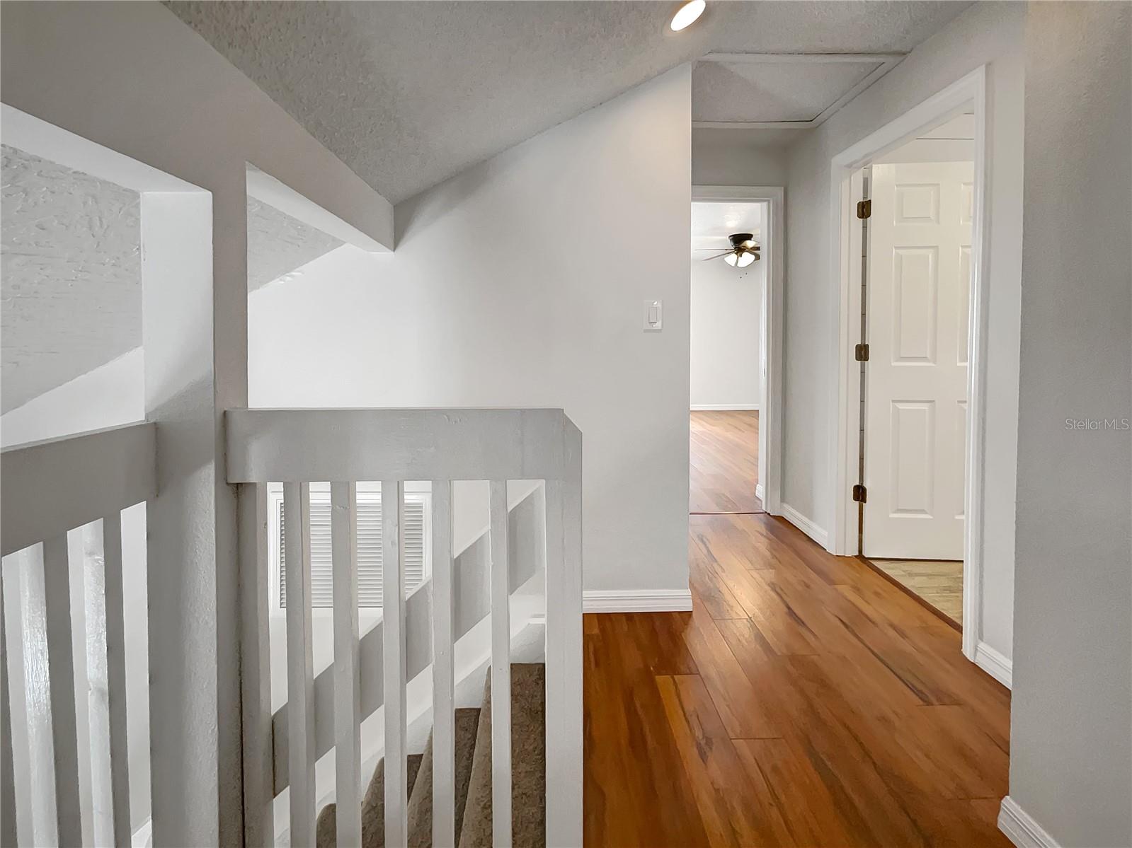 Image 22 of 31 For 5198 Moeller Avenue