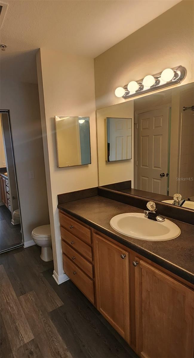 Image 15 of 29 For 8933 Lee Vista Boulevard 2610
