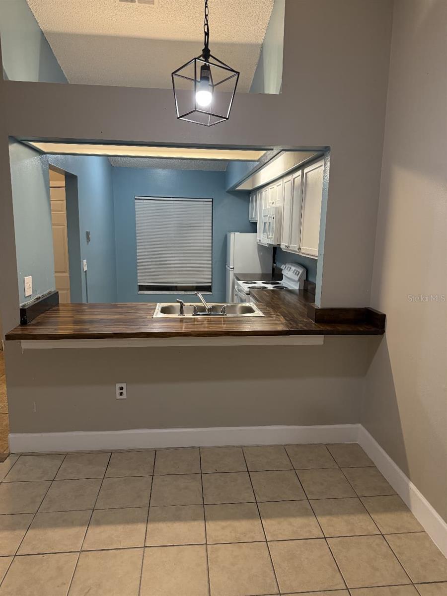 Image 3 of 12 For 2903 Western Willow Terrace 2903