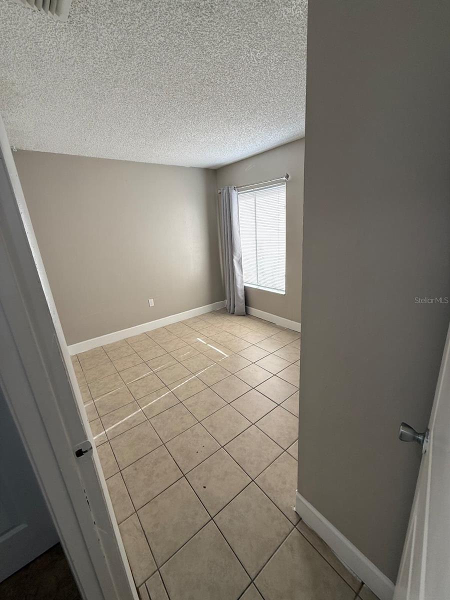 Image 9 of 12 For 2903 Western Willow Terrace 2903